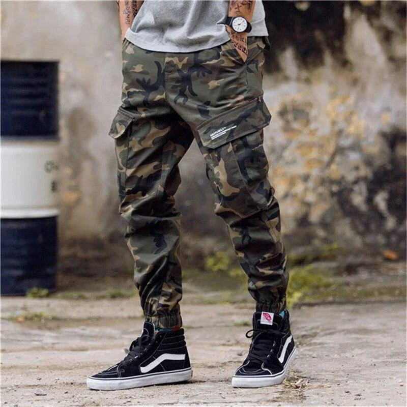 Streetwear Men's Camouflage Loose Fit Cargo Joggers