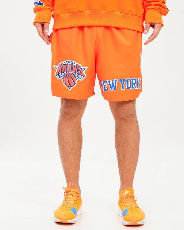 NBA NEW YORK KNICKS LOCK UP TEAM LOGO MEN'S WOVEN SHORT (ORANGE)